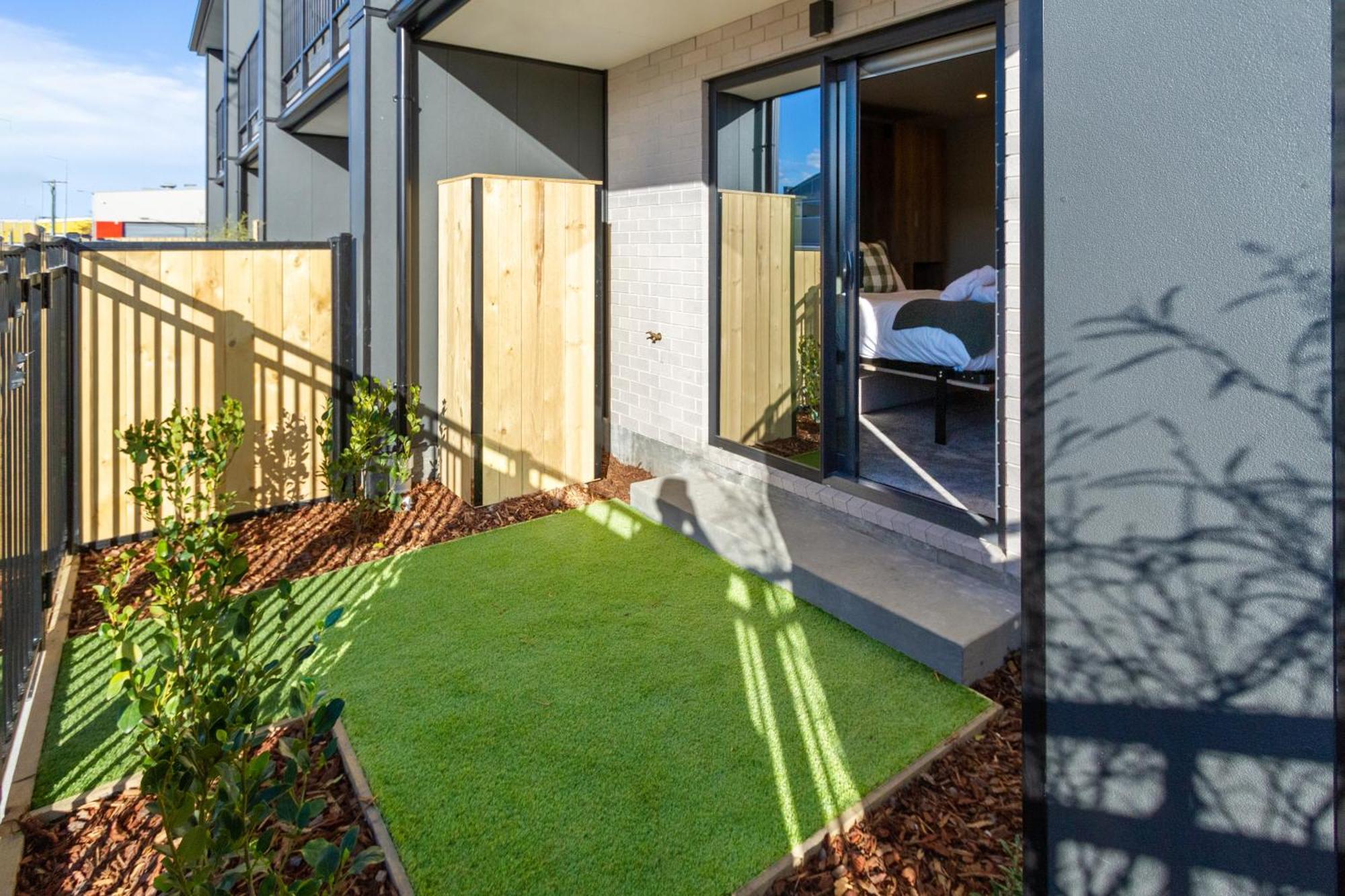 Single Level Studio Escape On Wilmer St - Central 크라이스트처치 외부 사진